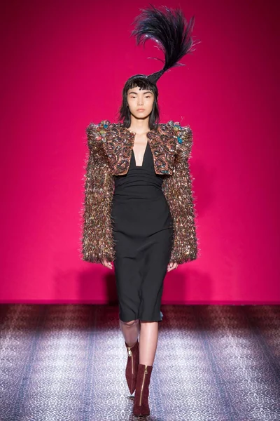 Look 13
